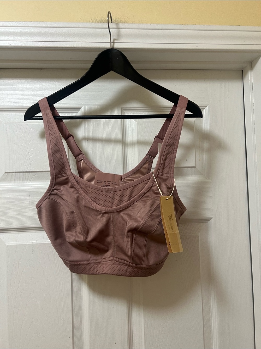 Supportive Dusty Rose Sports Bra with Adjustable Straps